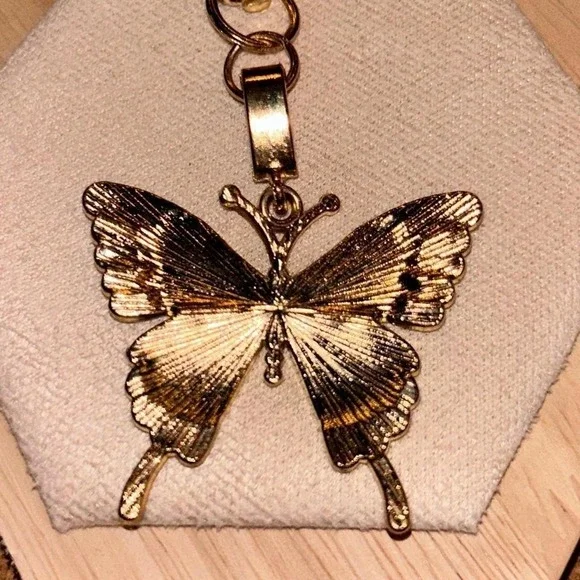 Gold tone butterfly purse charm keychain - Picture 5 of 6